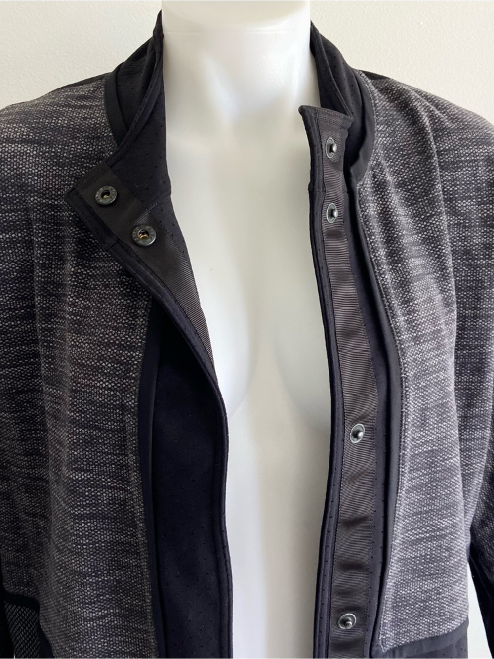 Lululemon Cocoon Car Coat Medium - Picture 3 of 14
